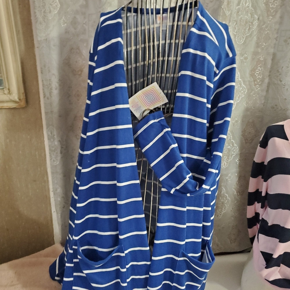 Lularoe Caroline XL cardigan